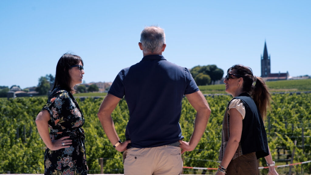 twins-wine-merchant-bordeaux-marjorie-chaigne-julien-barthe-and-juliette-becot-chateau-beau-sejour-becot
