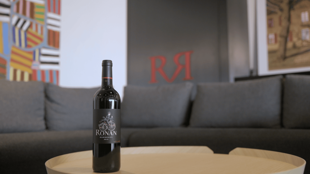 Ronan by Clinet beauty packshot